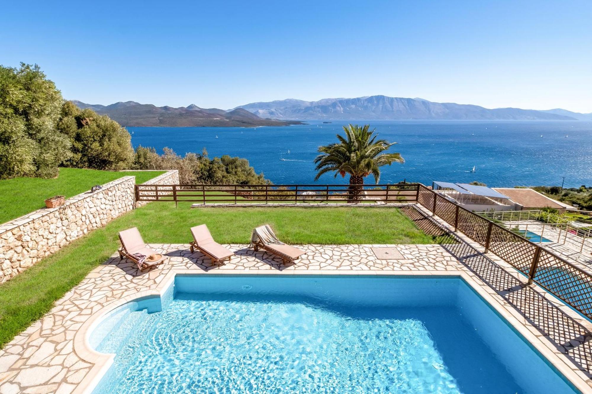 Villa Aeropi Nikiana Bagian luar foto